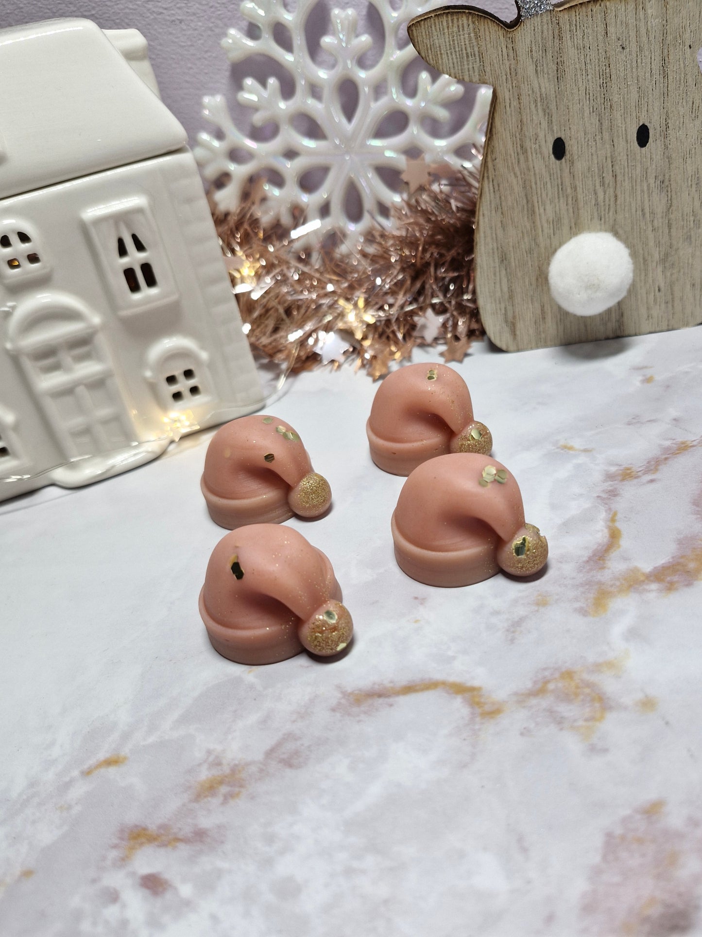 Winter Spice - Santa hat